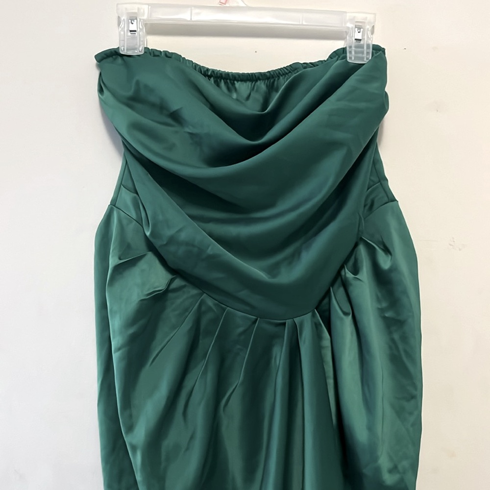 Pretty Little thing-Green Satin Gathered Skirt Bandeau Midi Dress